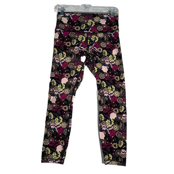 Lululemon Pants Womens 8 Wunder Under Crop Fluorolace Multi‎ Workout Athleisure - Picture 1 of 9